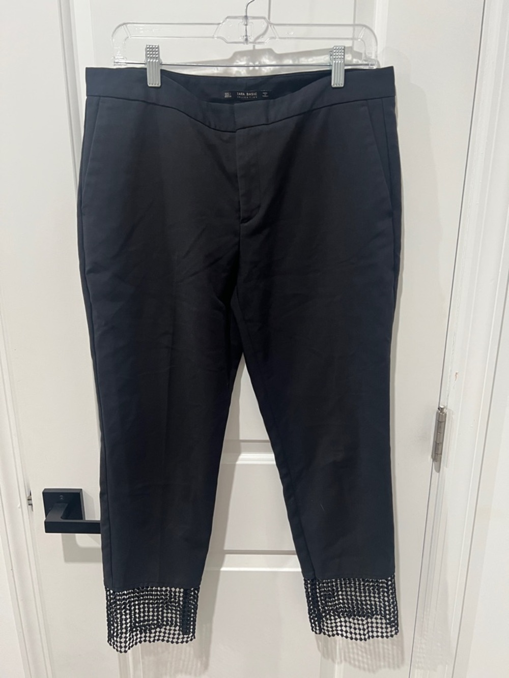 Zara Black Cropped Dress Pants with Mesh Hem Size‎ Large